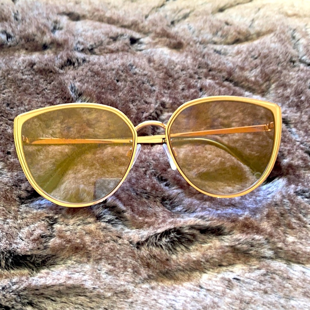 Sunglasses 🕶